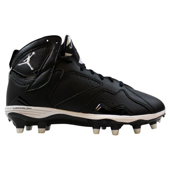 jordan retro football cleats